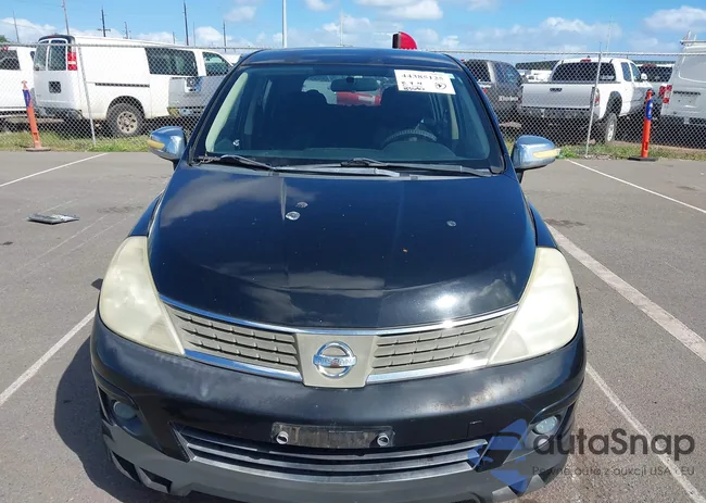 3N1BC13EO8L384828: 44385125