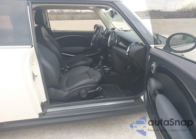 WMWZG3C5XBTY37123: 44385126