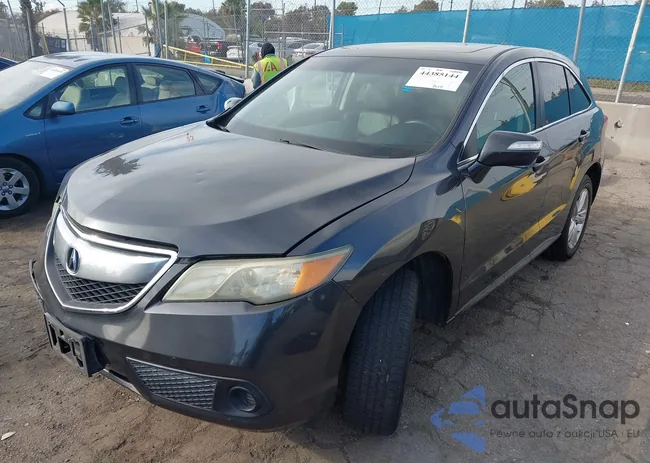 5J8TB3H3XEL016124: 44385144