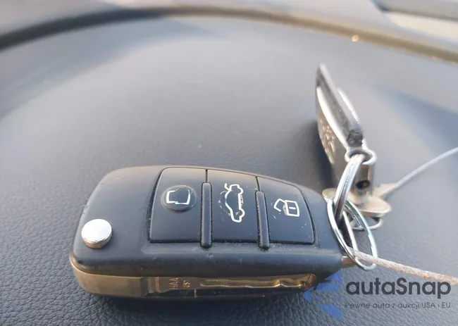 WAUAUGFF8J1053440: 44385190