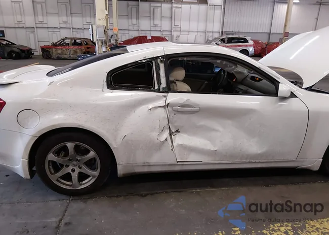 JNKCV54E15M405588: 44385195