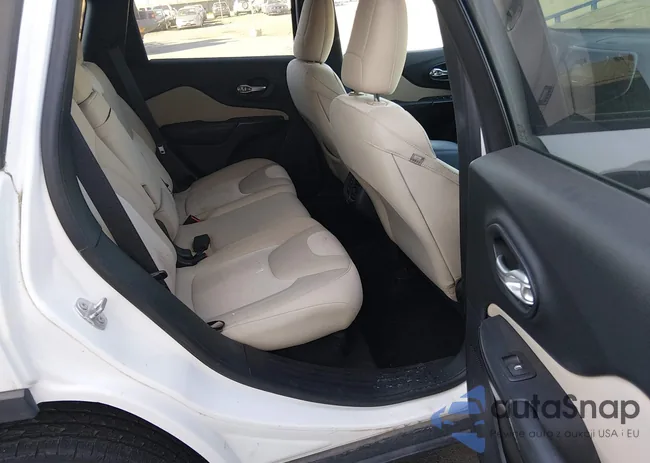 1C4PJLAB8GW342137: 44385196