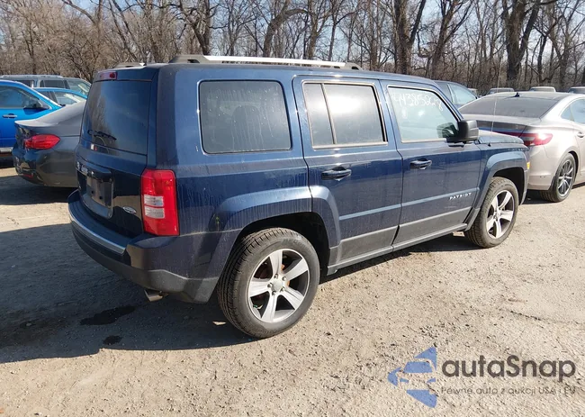 1C4NJPFA4GD801609: 44385228