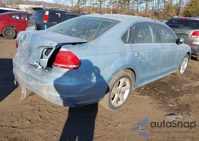 1VWBP7A33CC102365: 44385246