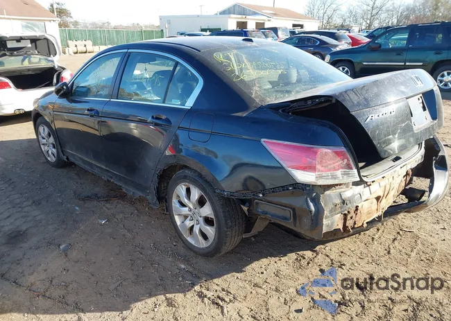 1HGCP26858A101219: 44385248