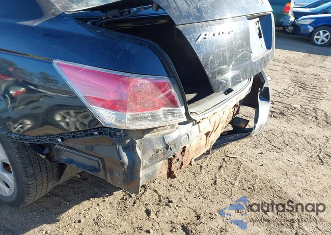 1HGCP26858A101219: 44385248