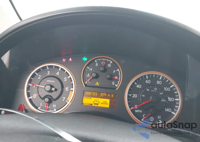 1N6BA0ED9DN303737: 44385292