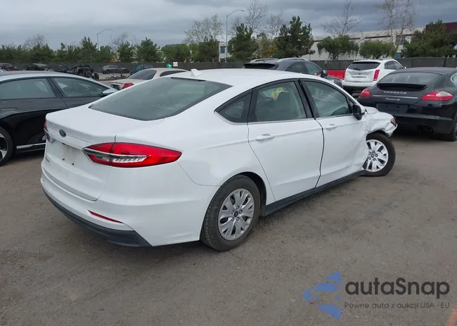 3FA6P0G79LR227934: 44385316