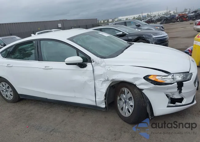 3FA6P0G79LR227934: 44385316