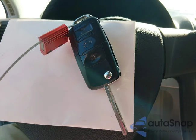 3VWRM71K08M038306: 44385319