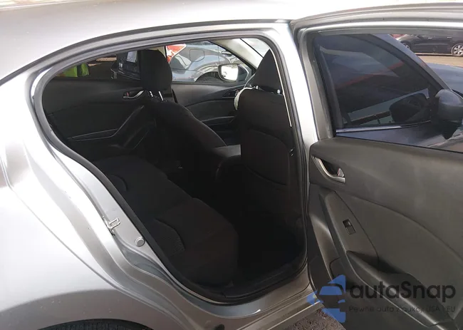 3MZBM1K77GM257853: 44385342