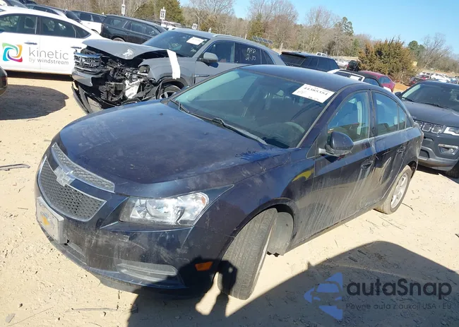 1G1PK5SB6E7394731: 44385354