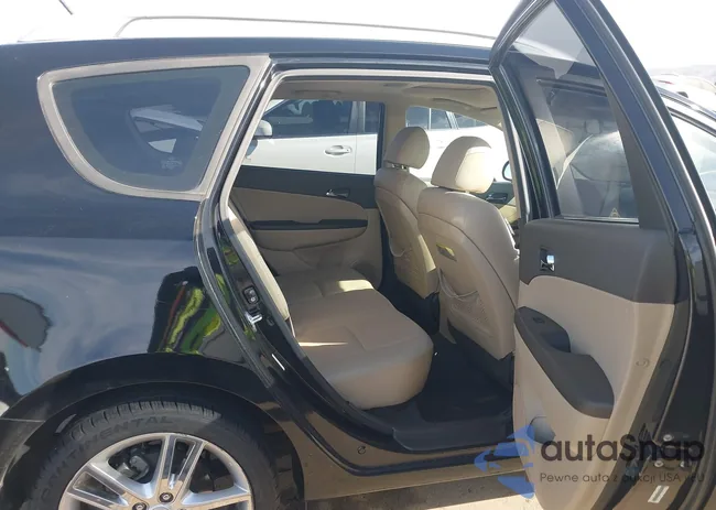 KMHDC8AE3CU142644: 44385389