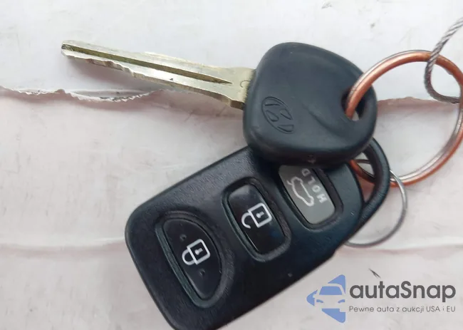 KMHDH4AE6CU423136: 44385401