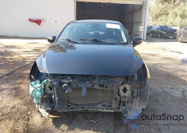 3MYDLBYVXHY177923: 44385411