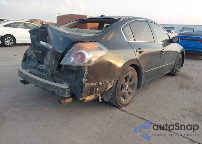 1N4AL21E69N437251: 44385417