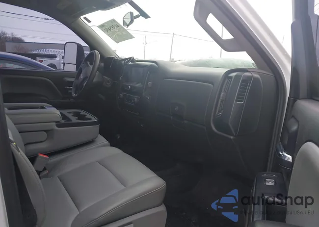 3GCUKNEC8JG610723: 44385431