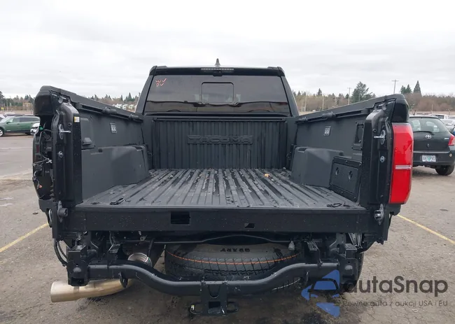 3TMLB5JN1RM058630: 44385482