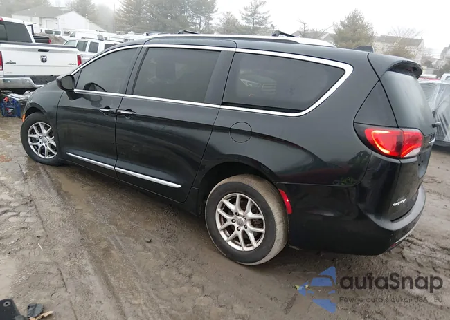 2C4RC1BG3LR140164: 44384540