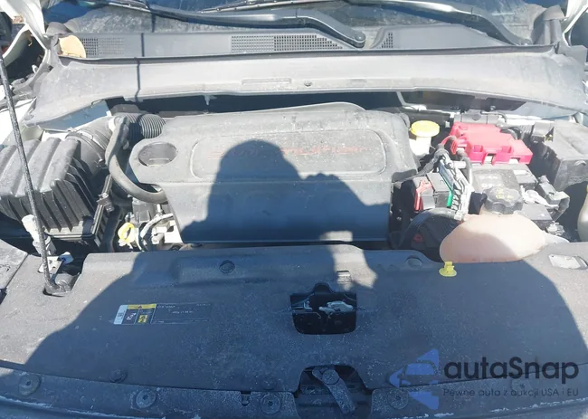 3C4NJDDB0MT569686: 44384549