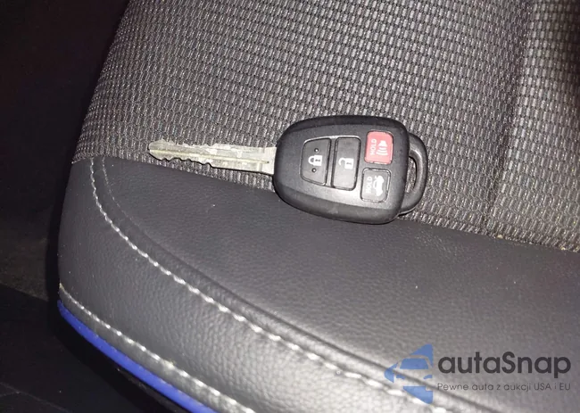 2T1BURHE2JC056708: 44384595