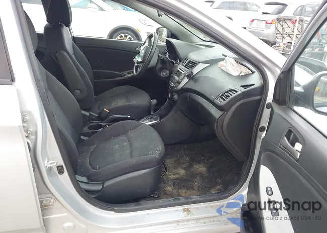 KMHCT5AE5HU325089: 44384618