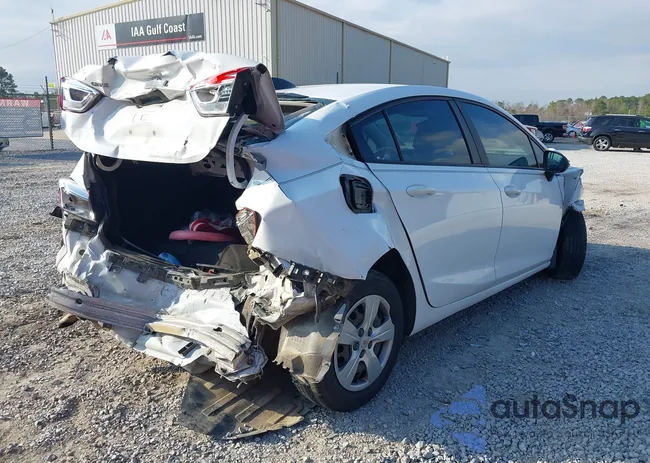 1G1BC5SM7J7122207: 44384626