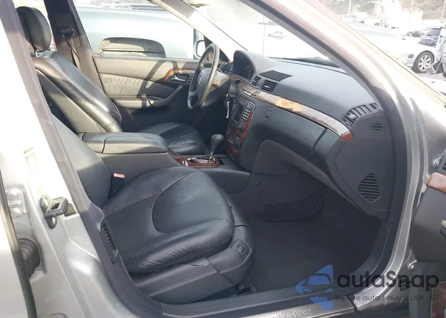 WDBNG75J4YA080712: 44384637