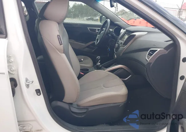 KMHTC6AD5CU067307: 44384692