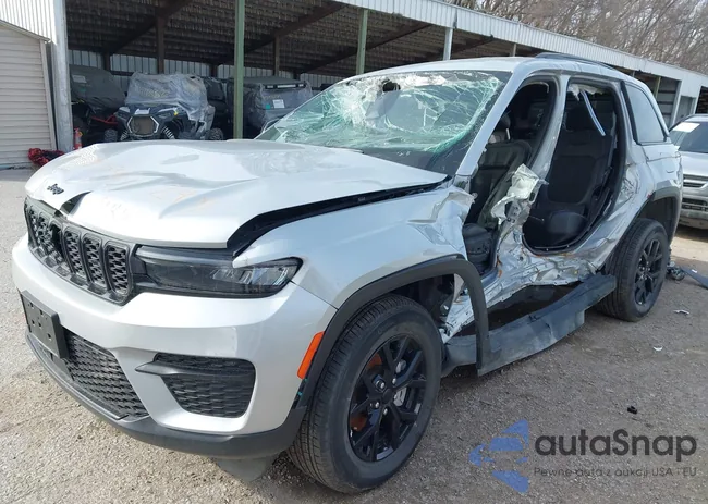 1C4RJHAG9S8657348: 44384748