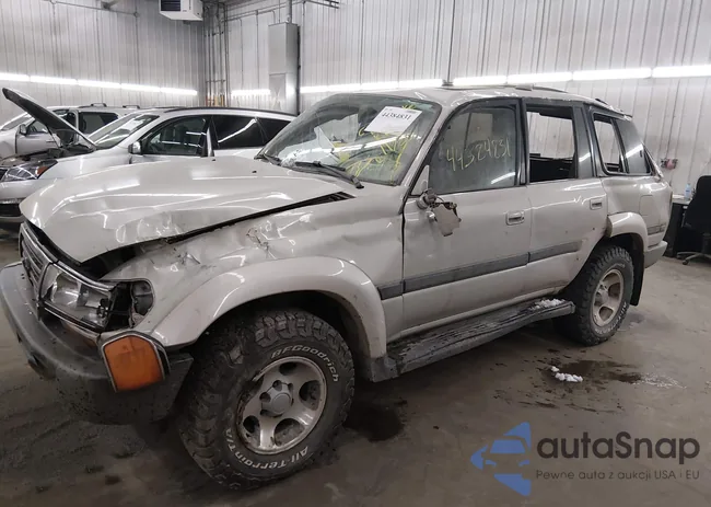 JT3HJ85J0V0183895: 44384831