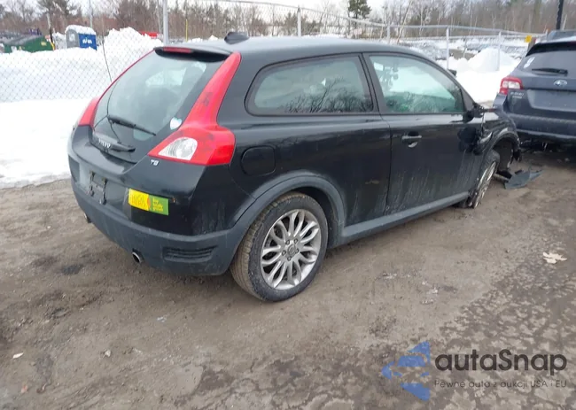 YV1MK672682050630: 44384855