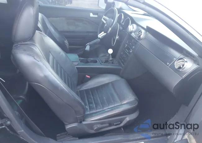 1ZVHT85HX75323067: 44384872