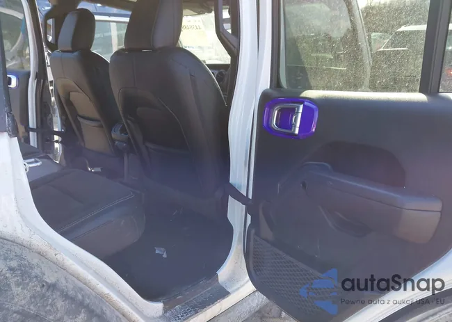 1C4HJXDN5MW657460: 44384889