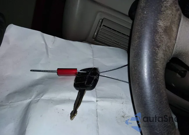 1FAFP45X43F452852: 44385931