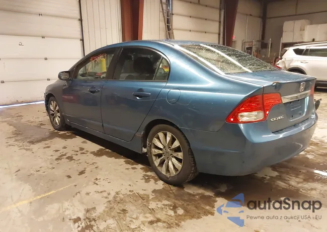 2HGFA1F83BH525502: 44385953