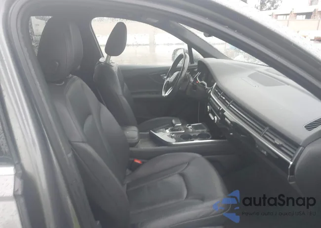 WA1LAAF76HD038240: 44385962