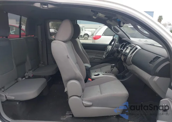 5TFTX4CN8DX025541: 44385976