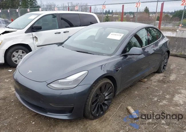 5YJ3E1EC1PF701407: 44385979