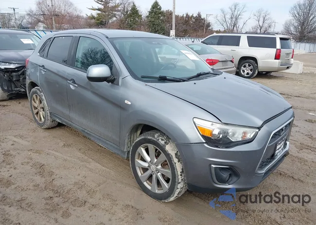 4A4AP3AU5FE057947: 44386031