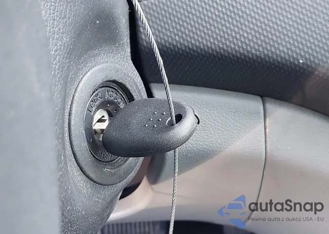 KMHCT4AE7GU151017: 44386040