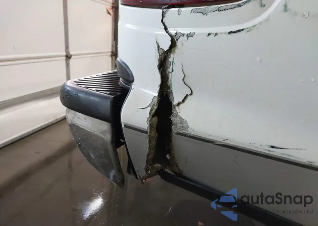 1FTRW08L61KF36946: 44386245