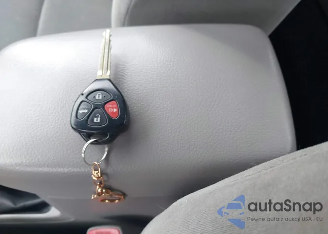 2T1BU4EEXBC614734: 44386332