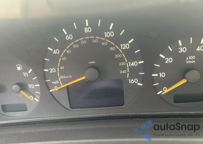 WDBJF82JX2X070086: 44386348