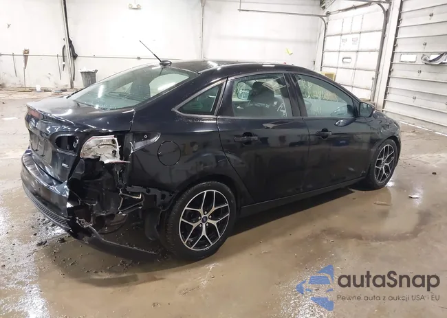 1FADP3H20HL270303: 44386363