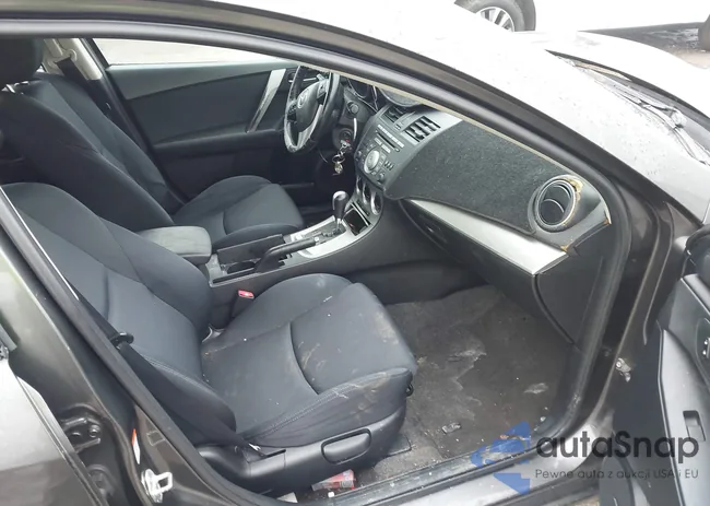 JM1BL1S62A1201112: 44386401