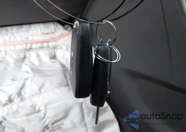 KL7CJPSB8MB319610: 44386410