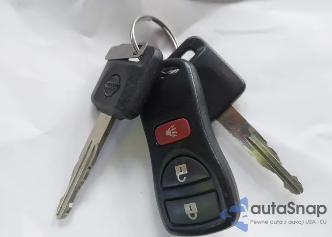 1N6AD0ER5GN771208: 44386434