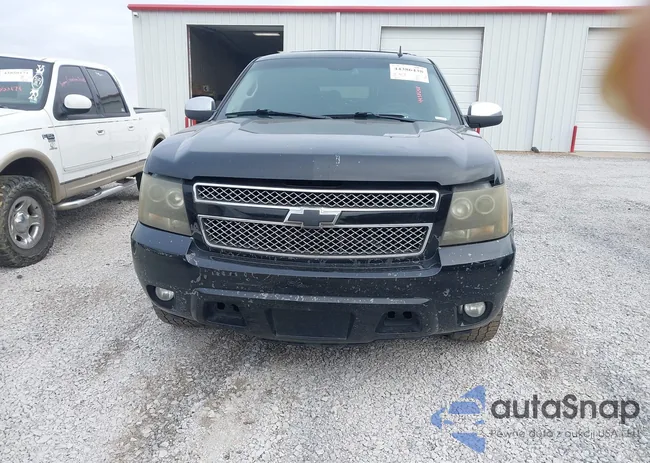 1GNSCAE03BR100789: 44386438