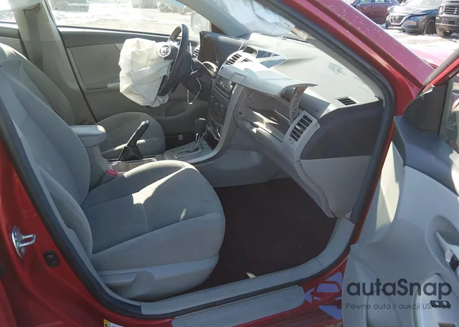 2T1BU4EE6CC851755: 44385505